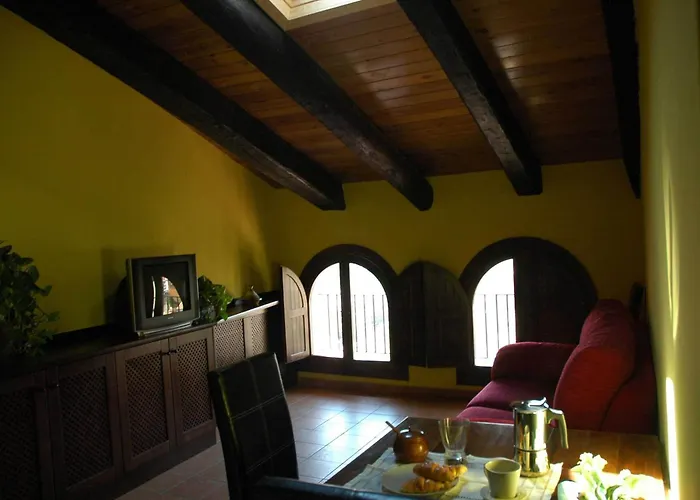 Hotel que admite mascotas: Apartamentos El Canonigo de Teruel